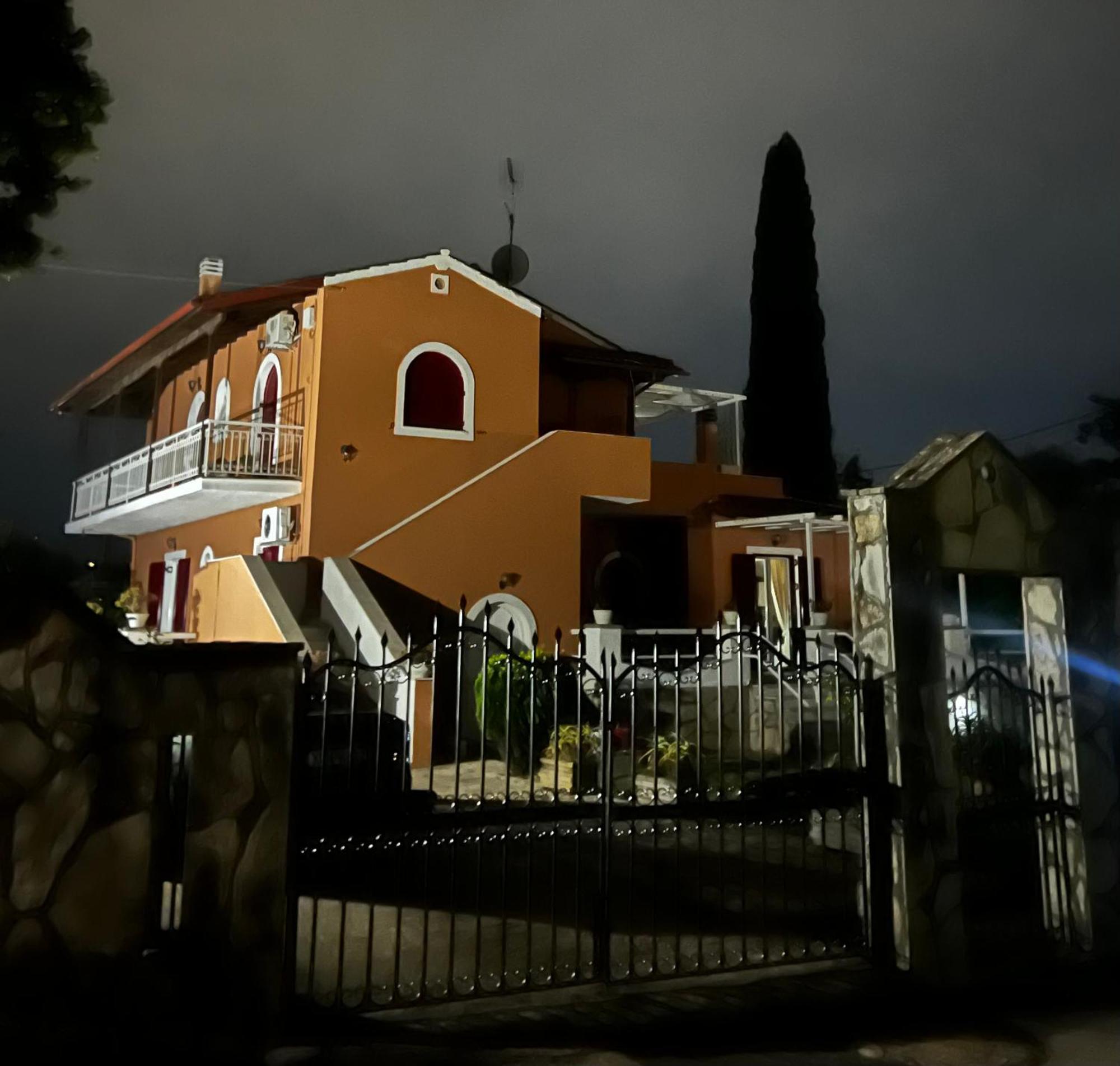 קונטואקלי Villa Nisi Gerekou מראה חיצוני תמונה